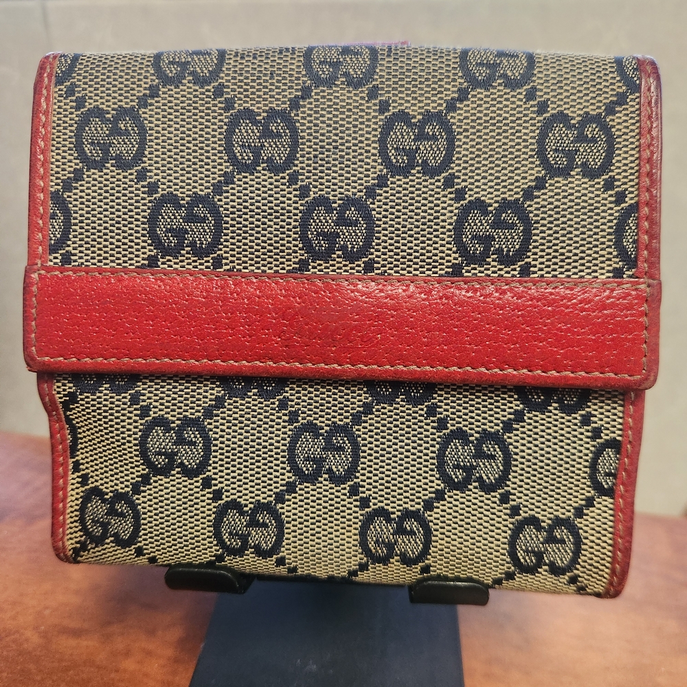 Gucci Beige and Red Monogram Wallet